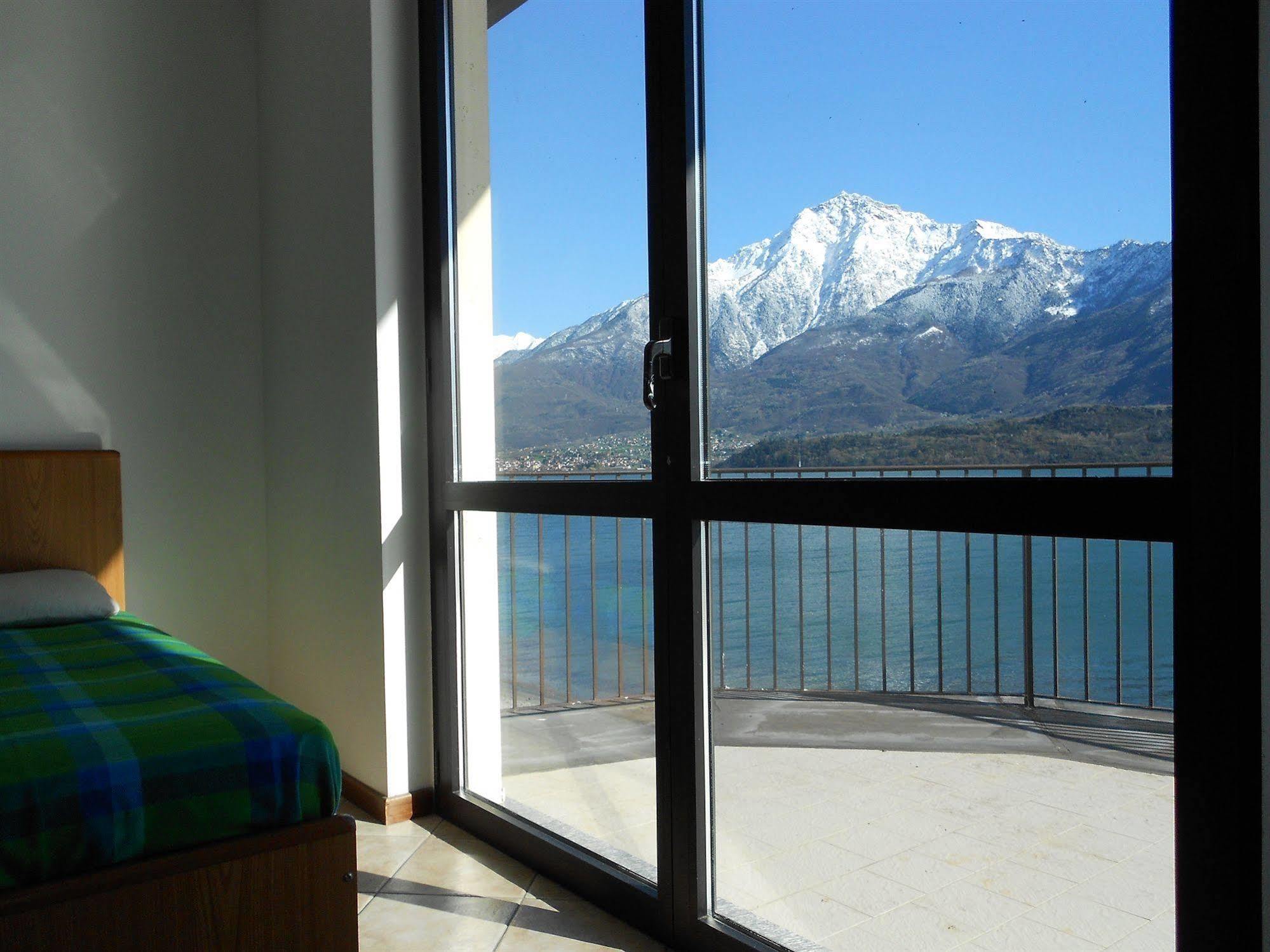 Hostal Lake Como Beach Hostel Domaso